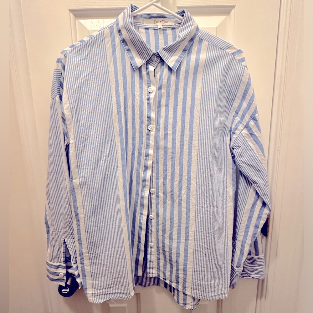 Eden & Olivia Button down shirt